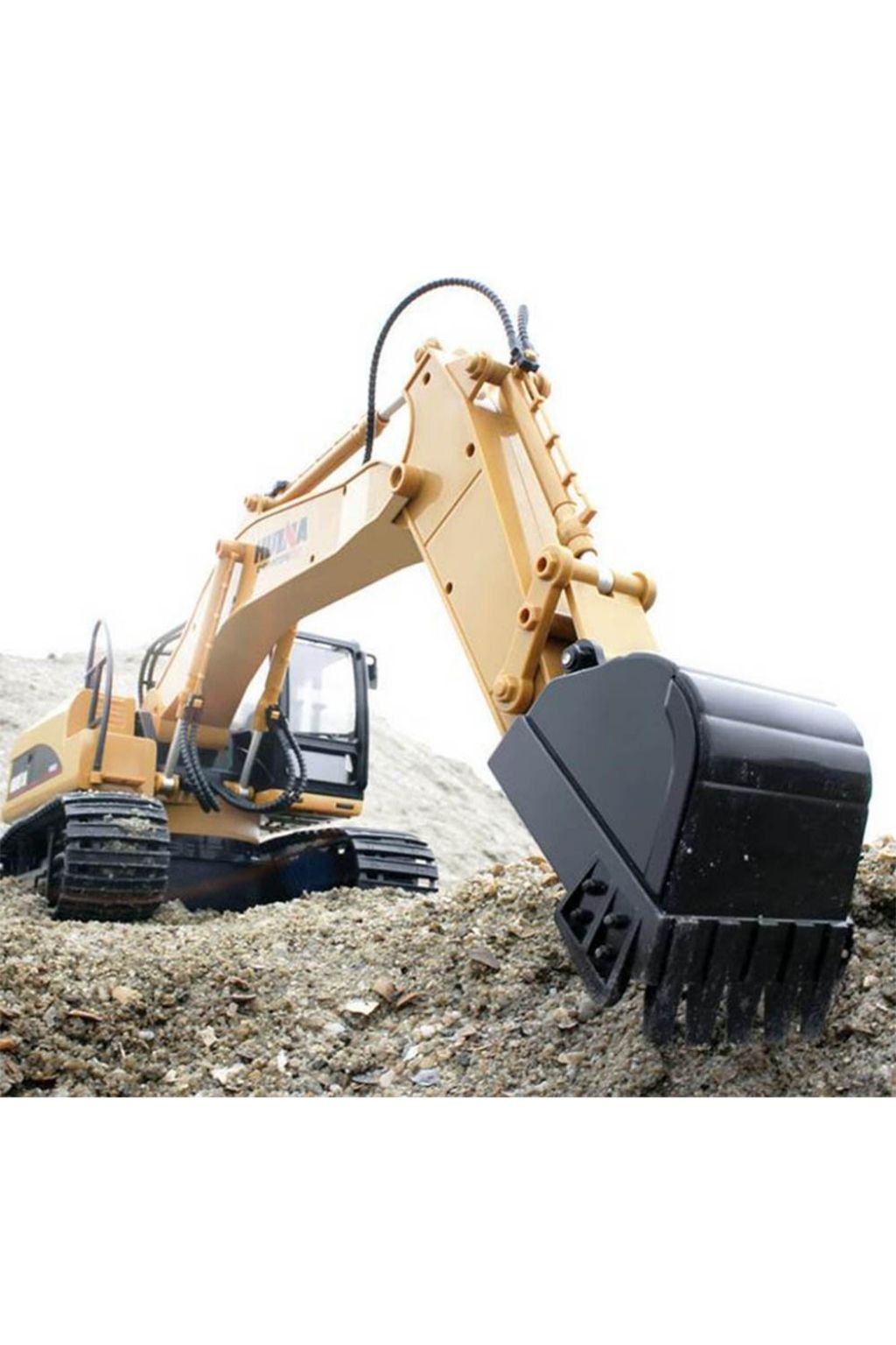 HUINA RC Alloy Excavator 2.4GHz 11CH with Mechanical Sound, LED Lights & 680° Rotation 1:16
