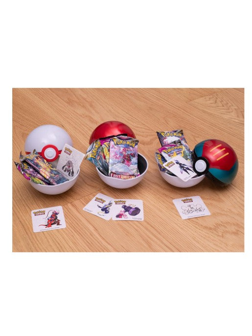 TCG Poke Ball Tin Premier 01 Assorted Ball | 3 Booster Packs | Each XY Series Pack Contains 10 Cards | Genuine Cards, Multicolor |