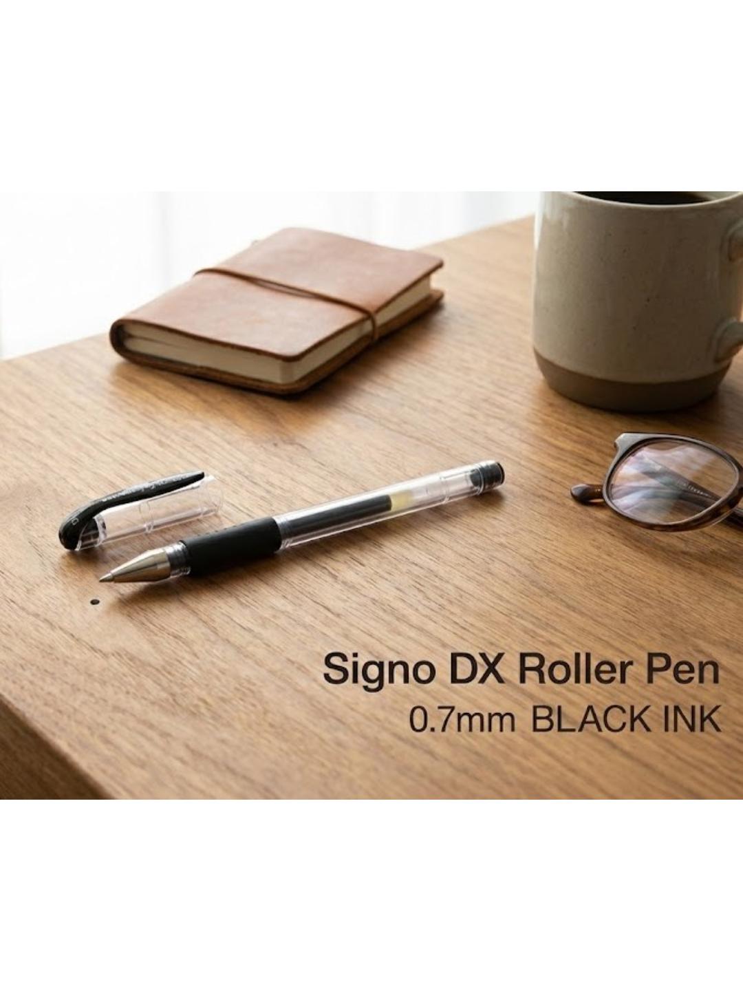 Uniball Signo DX UM‑151 Gel Ink Pen ‑ 0.7 mm, Black